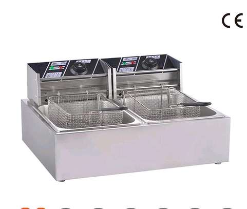 Friteuse électrique 2 compartiments image 1
