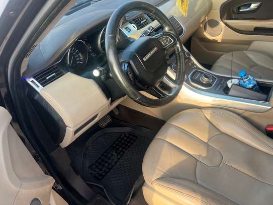 Range Rover Evoque 2015 image 13