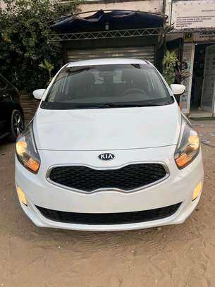 Kia Rondo 2016 image 1