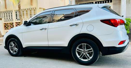 LOCATION HYUNDAI SANTAFEE image 9