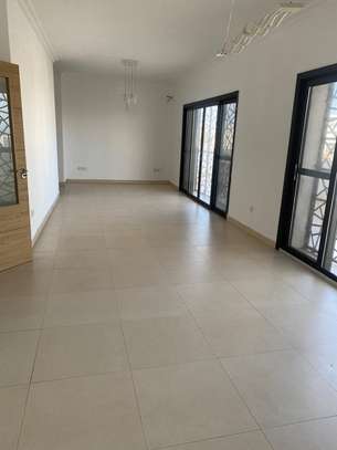 Appartement spacieux à louer yoff onomo image 1