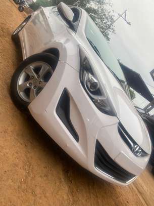 HYUNDAÏ AVANTE 2015 image 4