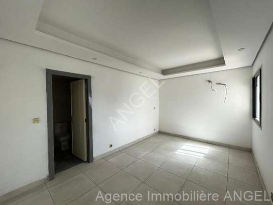 Ref_2711_GL À louer : Appartements  F5 au cœur de Dakar image 7