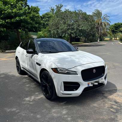 Jaguar  Modèle:F-pace R-sport  Année:201 image 4