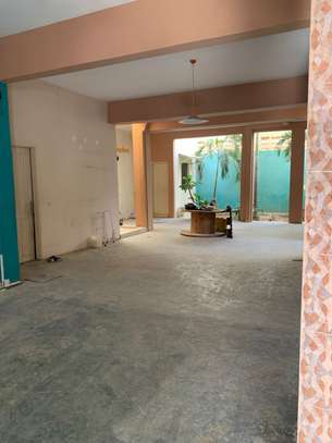 Villa R+1 avec grand espace sur Mamelles extension F4 image 5