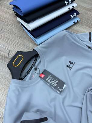Under Armour T-shirt sport respirant plusieurs couleurs image 5