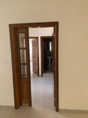 Studio joli et moderne image 1