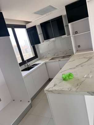 Grand apt F5 tout neuf à Ngor virage image 7