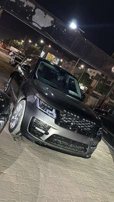 Range Rover Vogue image 8