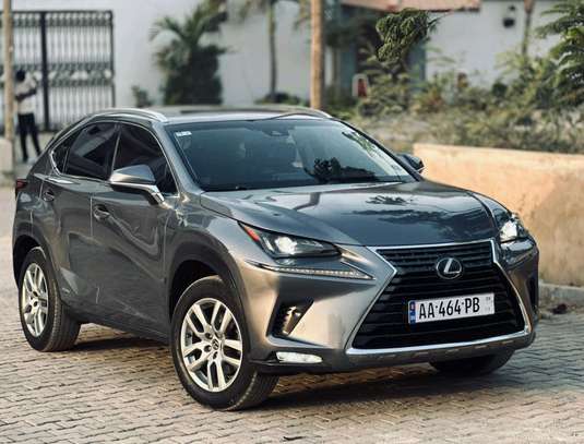 2020 Lexus NX 300H Hybrid image 3