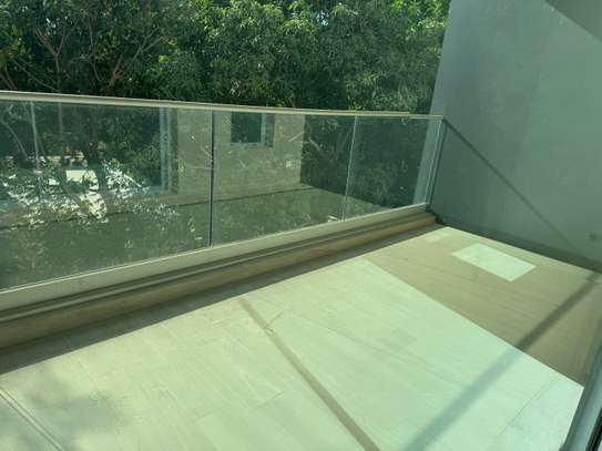 Appartement à louer sur la corniche fann résidence image 3