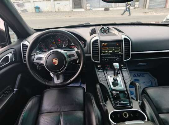 Porsche Cayenne 2014 image 10