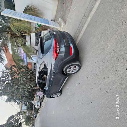 Avante  Hyundai toucso image 5