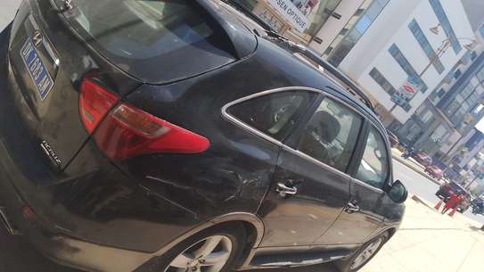 Hyundai Santa Fe image 3