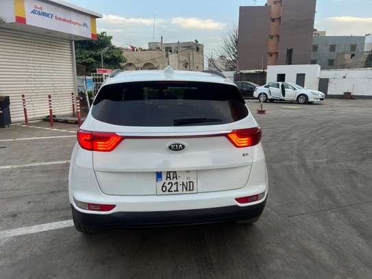 Kia Sportage image 9