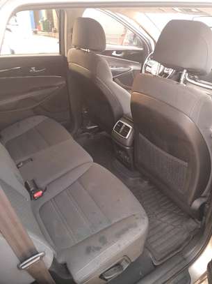 Kia sorento 2017 image 3
