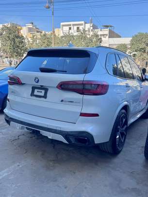 BMW X5 image 9