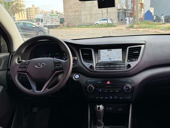 HYUNDAI TUCSON EVGT 2016 image 10