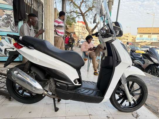 Carnabi cruiser moteur 300 cc année 2016 image 2