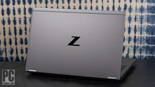 HP ZBook Fury 15.6 G8 i7-11850 - 32GB - 1TB image 2