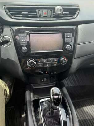 Nissan Rogue 2018 image 3