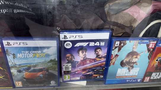 Cb PlayStation 4 seller image 5