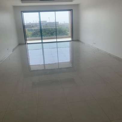 Appartement très spacieux et lumineux à louer Fann image 5