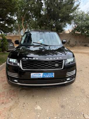 Range Rover VOGUE image 2