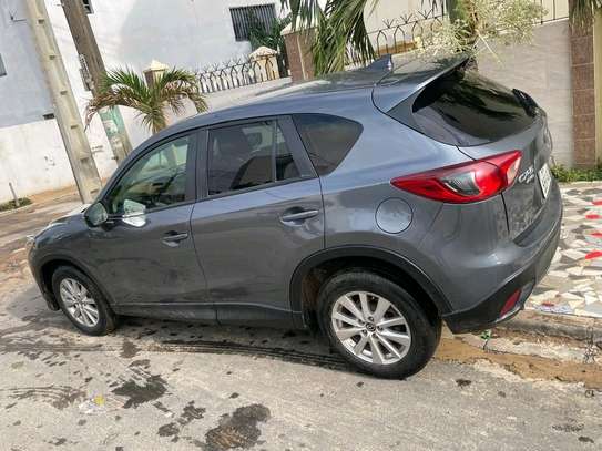 Mazda CX-5 SUV compact gris métallisé image 3