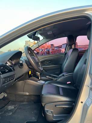 Renault SM3  2016 image 6