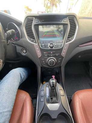 Hyundai Santa fe 7places 2015 image 4