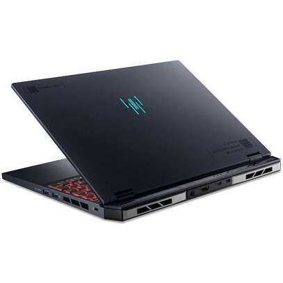 Acer Predator Helios Ultra image 4