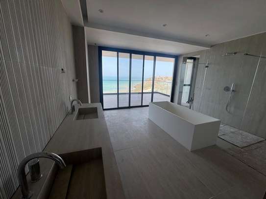 Corniche plateau 4 chambres à louer vue mer image 8