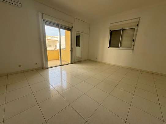 Appartement à louer  sur la corniche cité Africa Ouakan image 10