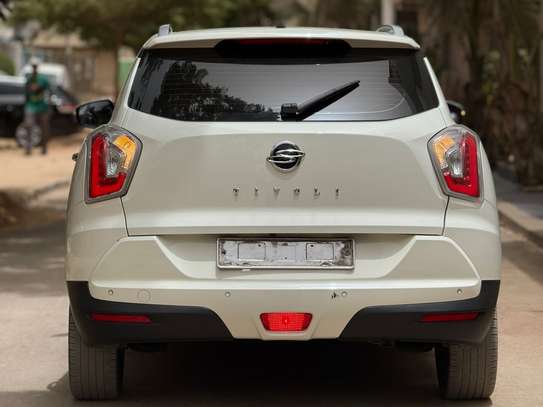 Kia tivoli image 11