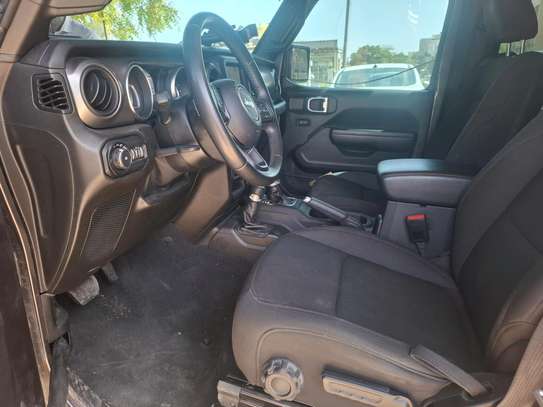 Jeep  wrangler image 13