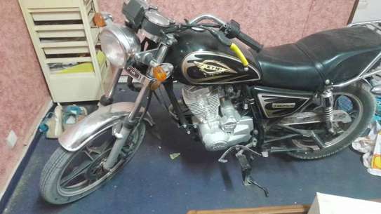 Moto KTM 125 cc image 1