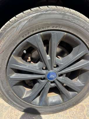 FORD ESCAPE 2017 image 9