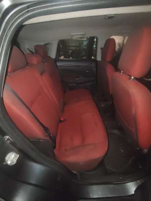 Location voiture SUV Mitsubishi RVR avec chauffeur image 7