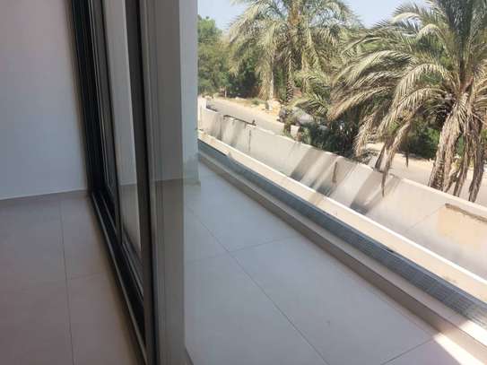 Appartement à louer au Point E image 1