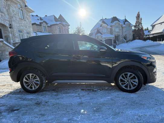 HYUNDAI TUCSON 2017 FULL OPTION image 2