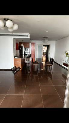 Appartement Pied dans l’eau corniche ouest  Dakar WATERFRONT image 9