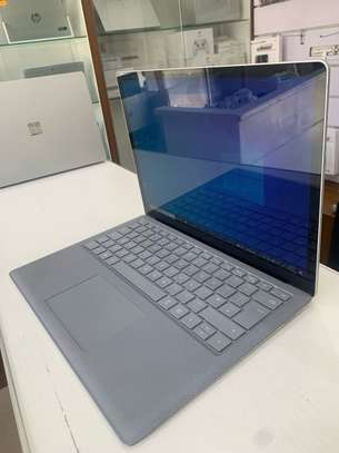 Microsoft surface laptop2 image 6