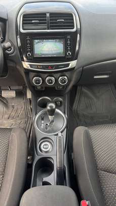 Mitsubishi rvr Venat full options image 13