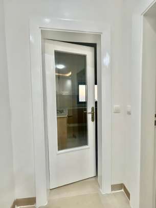 Appartement F4 de 200 m2 à louer au Point E image 8