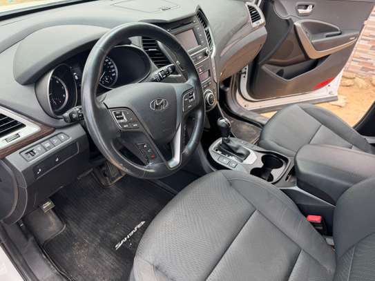 Hyundai Santafe 2017 image 10