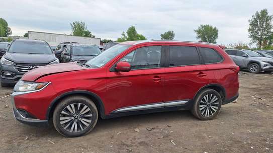 Mitsubishi Outlander 2019 7 places image 1