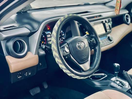 TOYOTA RAV4 2018 XLE AWD image 7