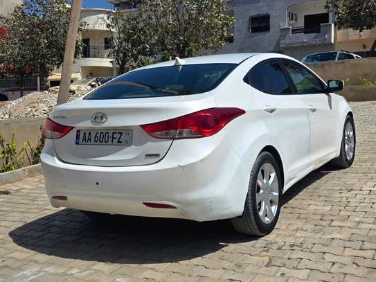 Hyundai Elantra 2013 image 10
