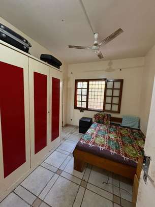 Villa non meublée à usage d'habitation ou de bureau image 9